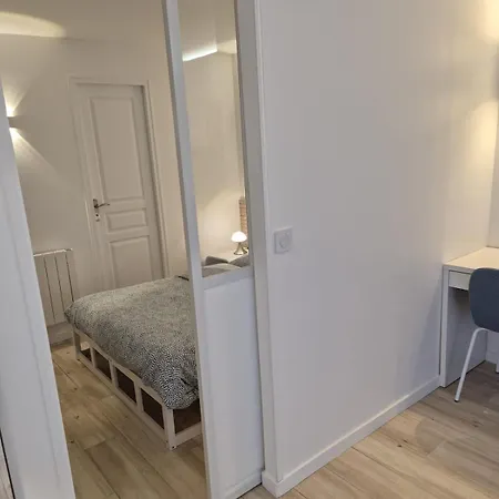 T2 Neuf Ps3-4 Et Meuble, Proche De Metro Et Paris Apartman